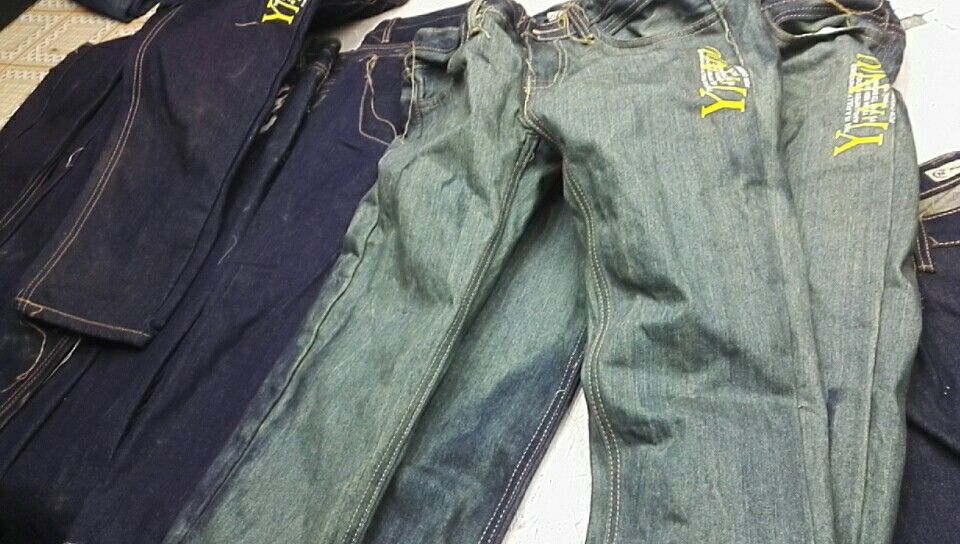 中山牛仔洗水廠購(gòu)買佳環(huán)一套1000G氧氣源臭氧機(jī)脫色，固色，除味